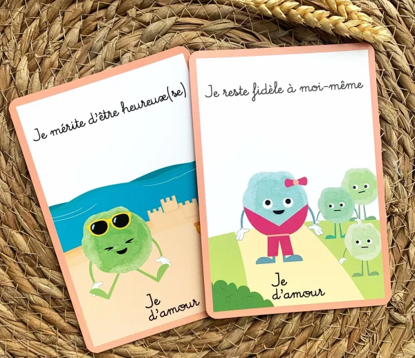 Jeu de cartes pour enfants qui favorisent l'affirmation de soi et la confiance en soi avec des personnages